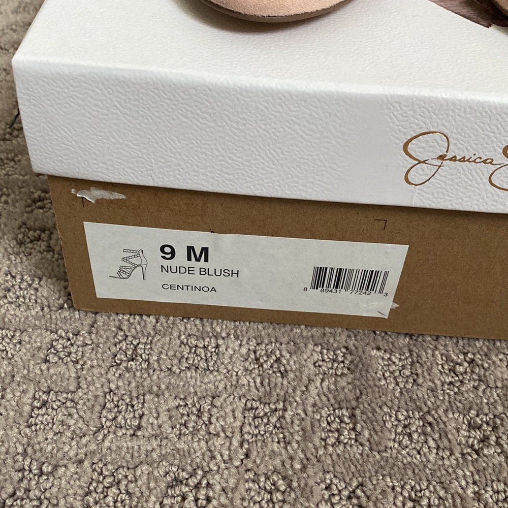 Jessica Simpson heels - Picture 2 of 4